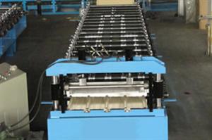 Panneau de toit rouleau formant la machine